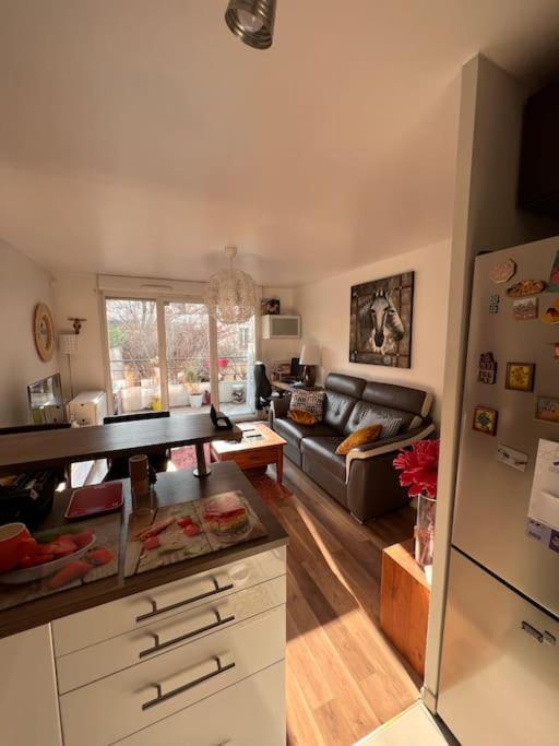 רוסני-סו-בואה Appart 2 Chambres 17 Min De Paris מראה חיצוני תמונה