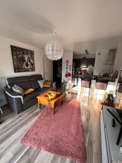 רוסני-סו-בואה Appart 2 Chambres 17 Min De Paris מראה חיצוני תמונה